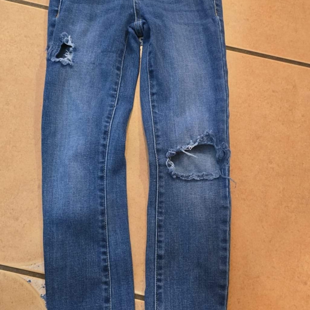 Aeropostale jeans size 000 short